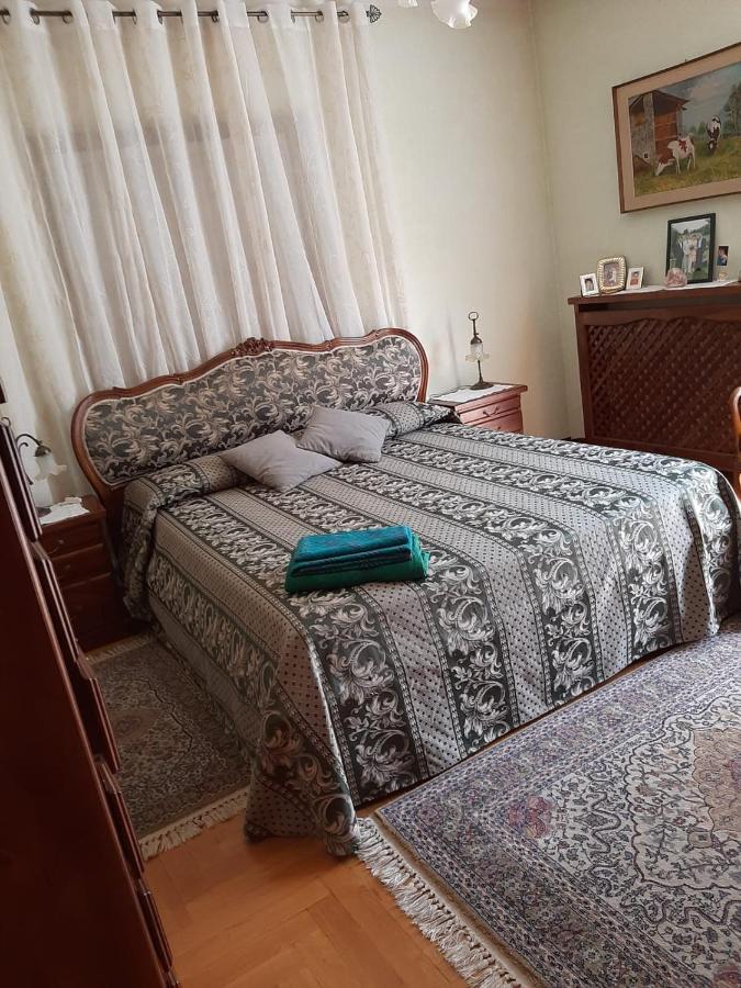 フェーニス Les Hirondelles Bed & Breakfast エクステリア 写真